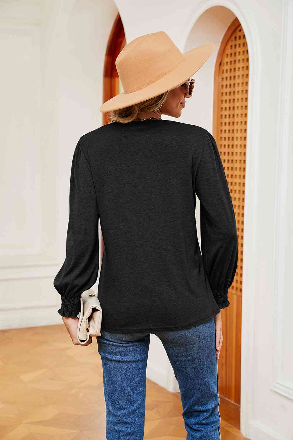 Contrast V-Neck Long Sleeve Top