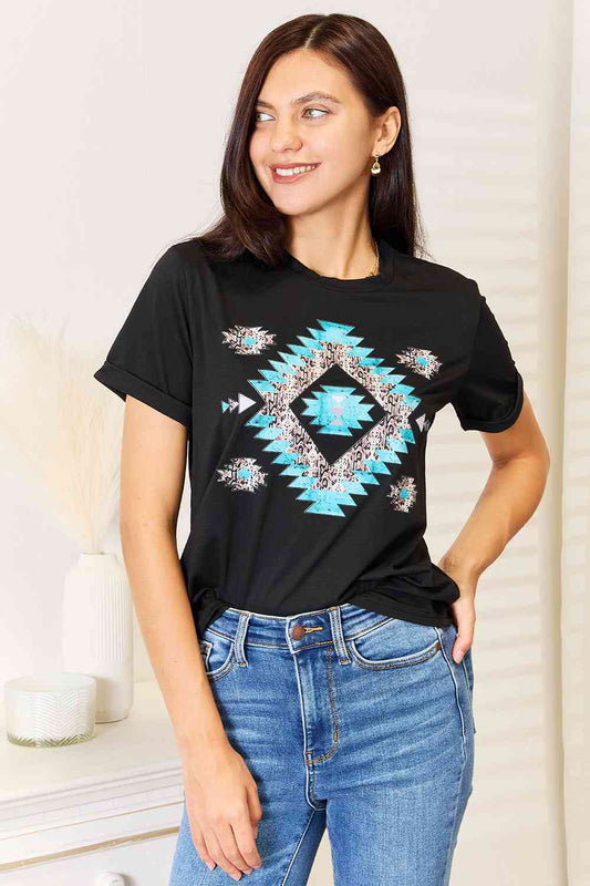 Western Love Graphic Short Sleeve T-Shirt