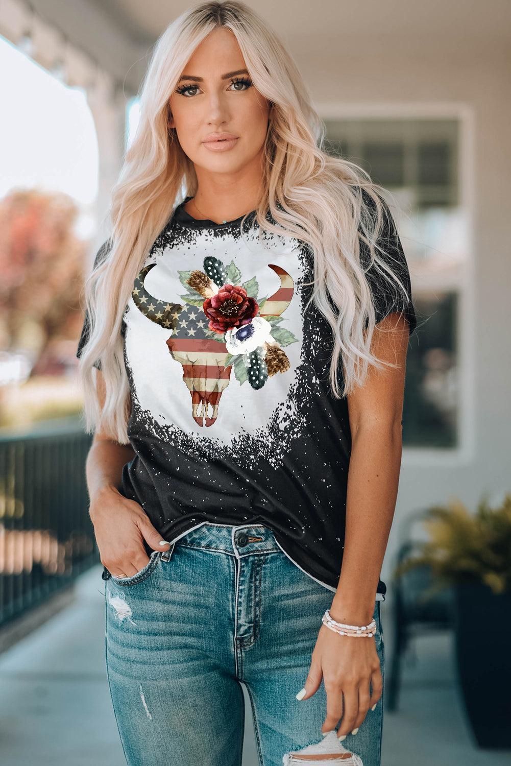 Flag Bull Graphic Round Neck Tee