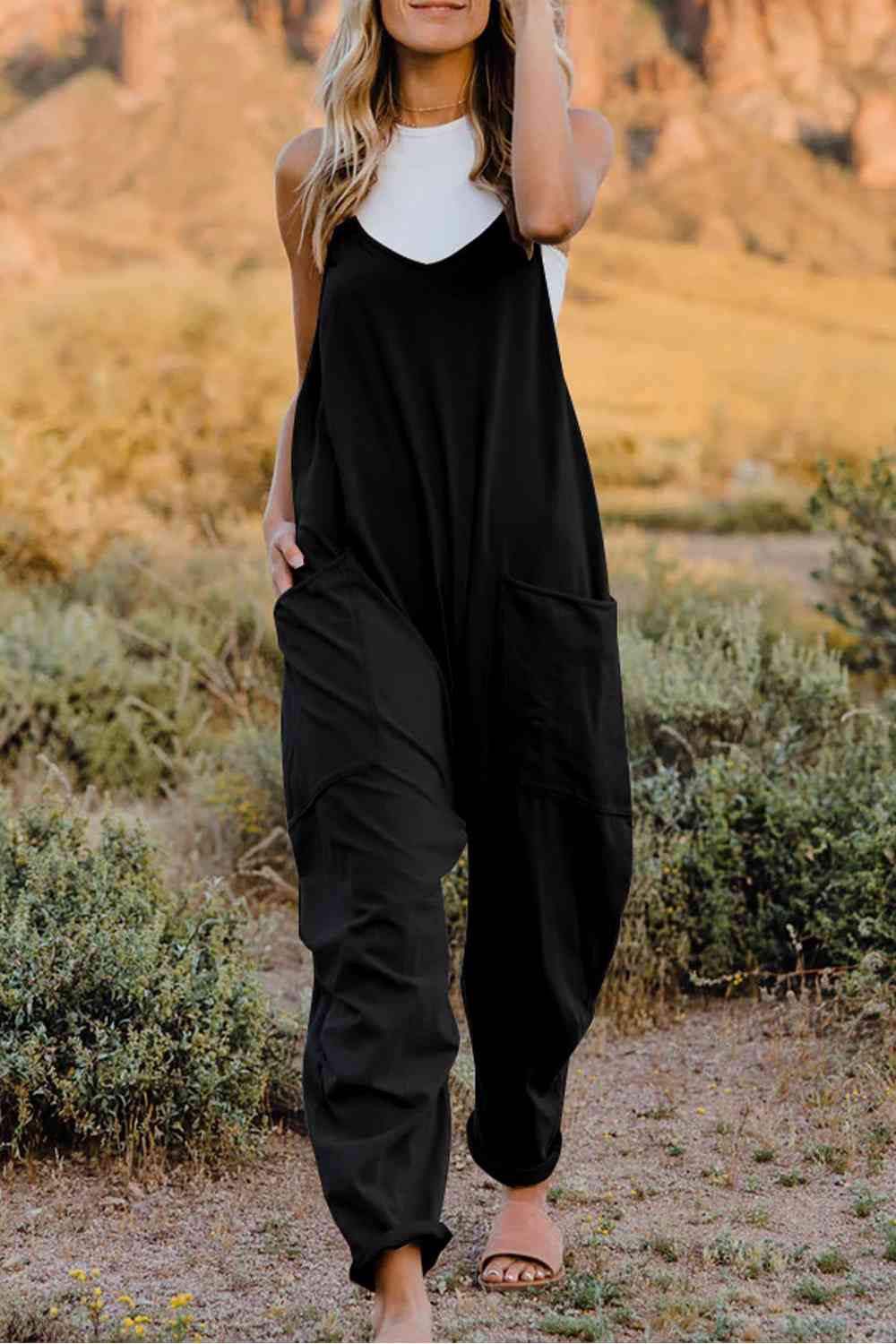 Best Selling V-Neck Sleeveless Jumpsuit with Pocket