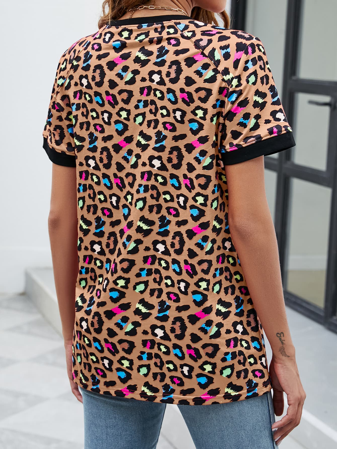 Leopard Round Neck Short Sleeve Tee Shirt