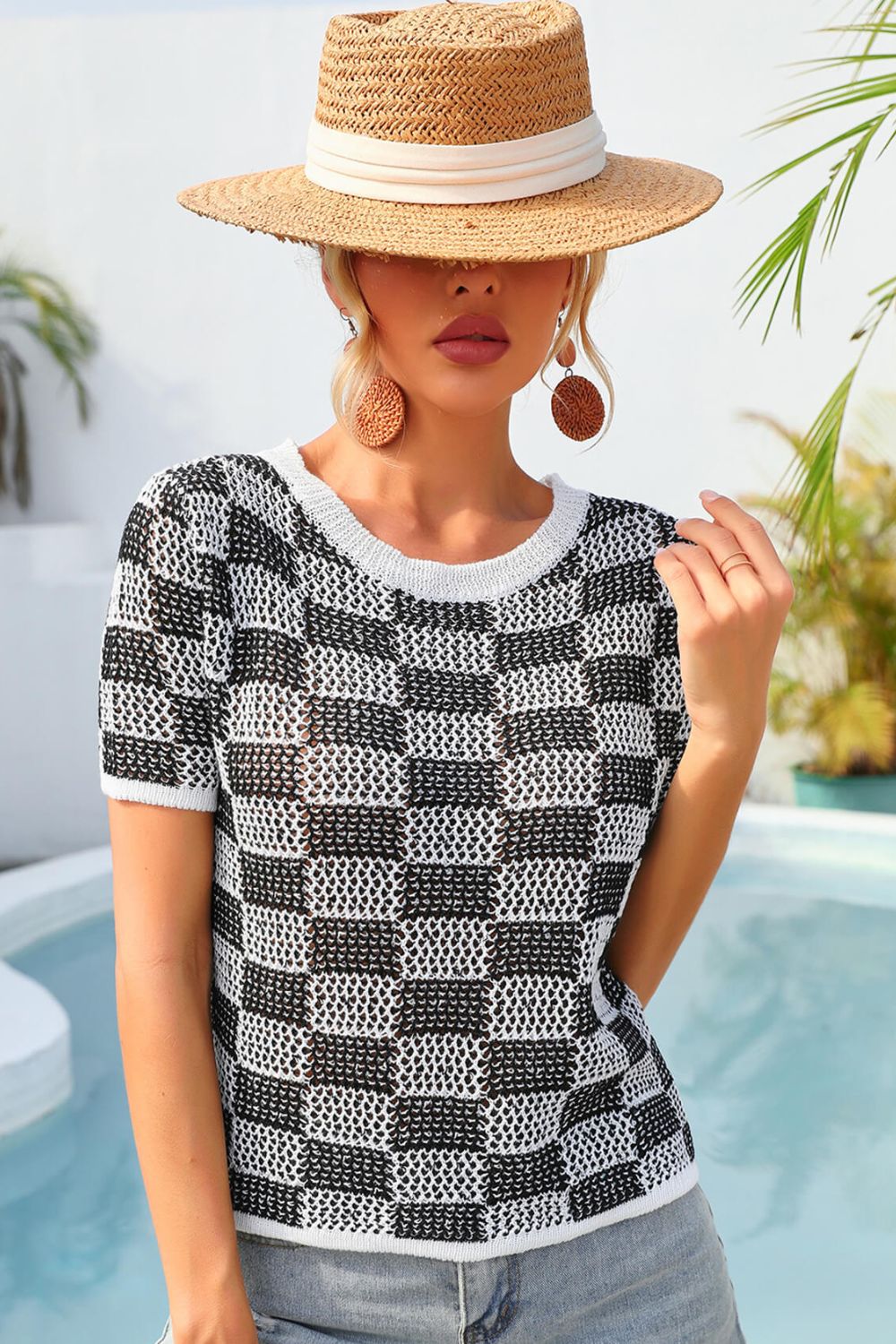 Checkered Short Sleeve Knit Top