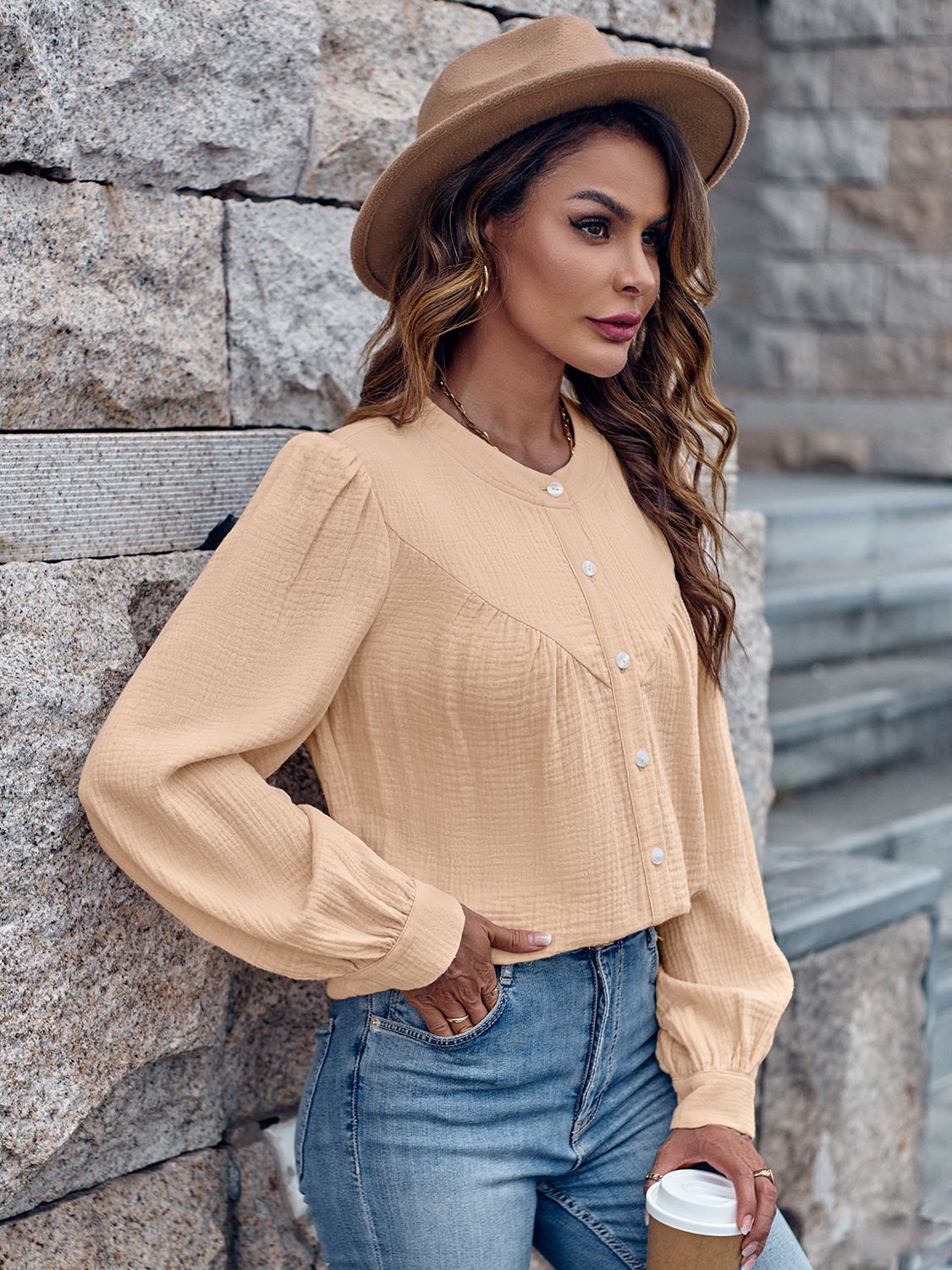 Round Neck Puff Sleeve Shirt