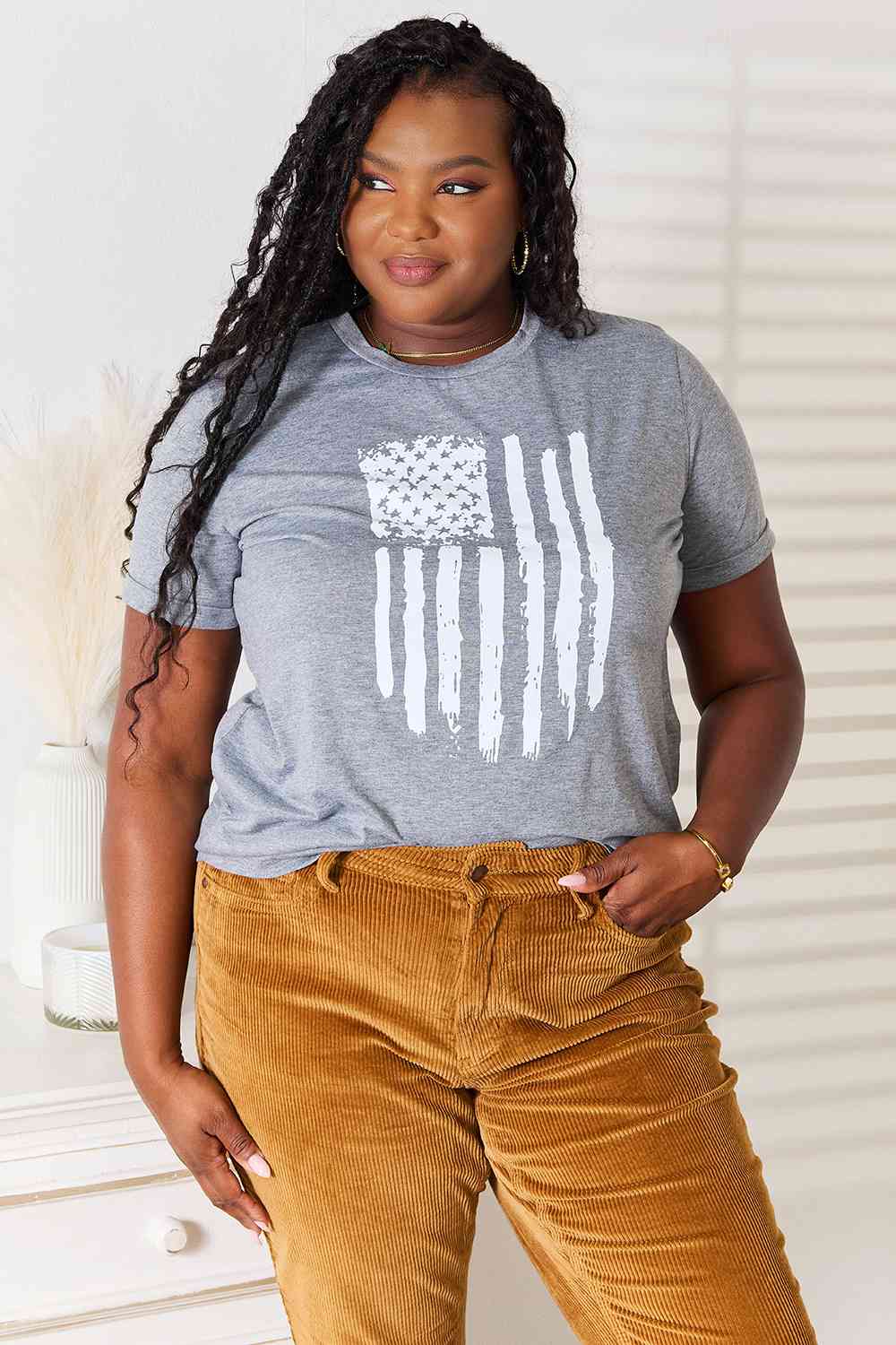 USA Flag Graphic Cuffed Sleeve T-Shirt