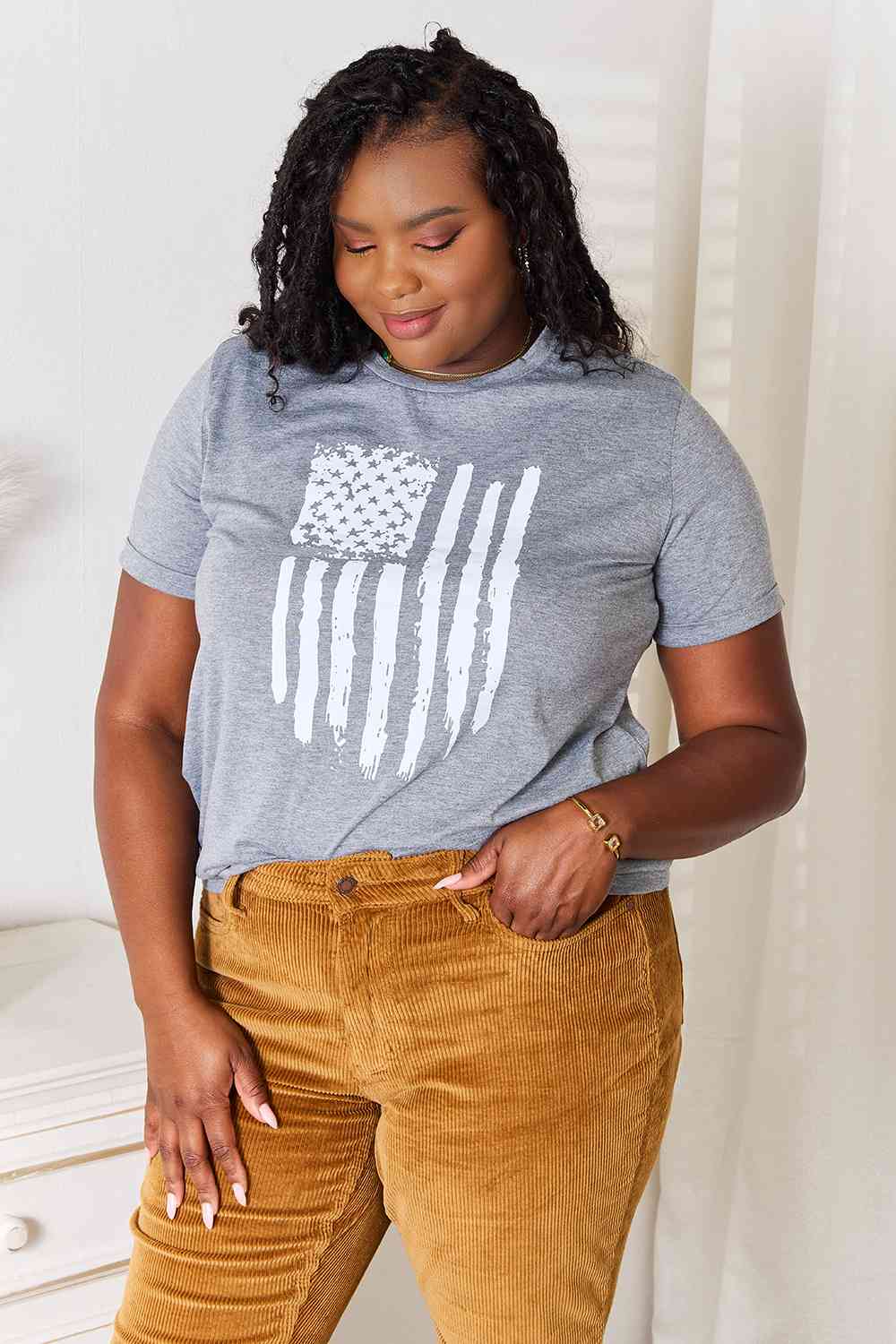 USA Flag Graphic Cuffed Sleeve T-Shirt