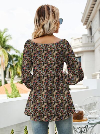 Printed Scoop Neck Lantern Sleeve Blouse